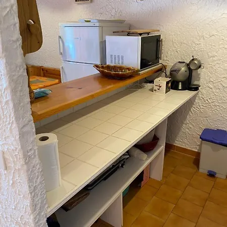 Location 5 Personnes Sant Ambroggio Cocody Village